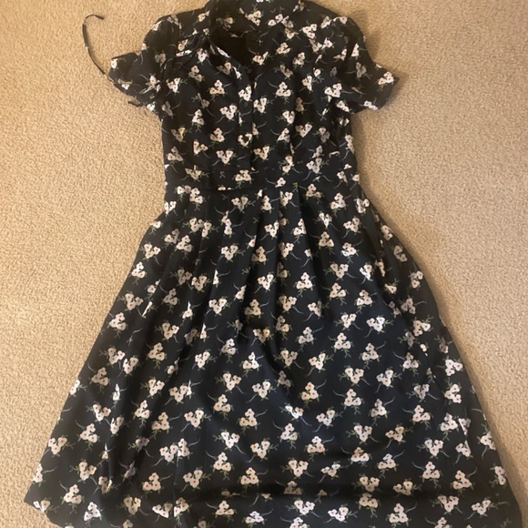 Roolee Black Floral Midi Dress Large - Picture 5 of 6
